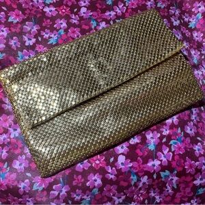 Vintage Whiting & Davis Gold Clutch Bag